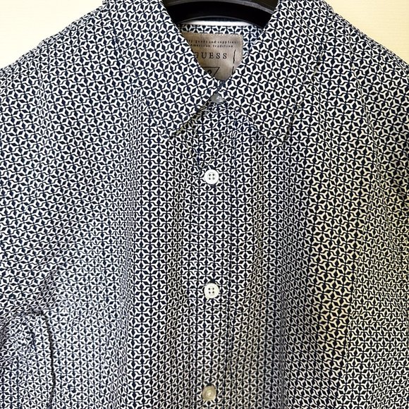 Guess- Cotton Mens Casual button down shirt - Picture 6 of 6